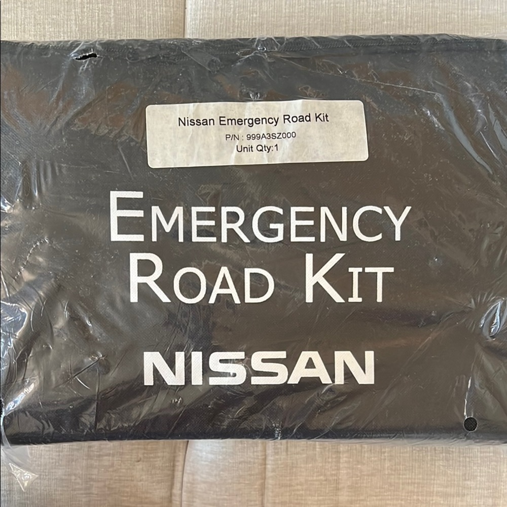 Nissan Emergency Road Kit